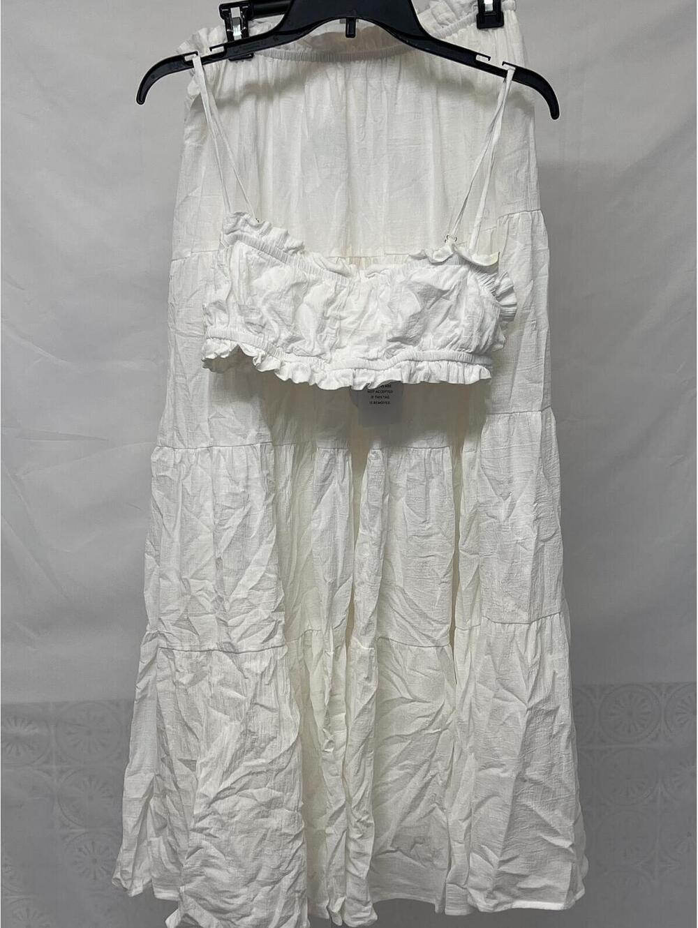 MORE TO COME  Mora Maxi Skirt Set - White top and skirt - Picture 4 of 9